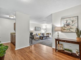 2231 S Vaughn Way