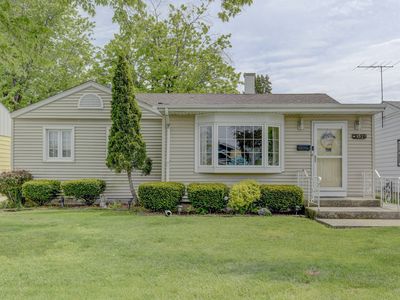 3037 Enterprise Park Ave, South Chicago Heights, IL, 60411