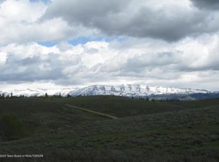 15 & 21 Muddy Creek Rd, Bondurant, WY 82922