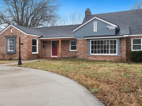 1322 E Stanford Street, Springfield, MO 65804