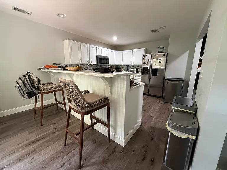 203 Alonzo Ct — Photo 11
