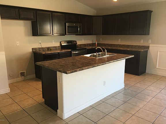 3rd image of 8732 W Superior Ave
