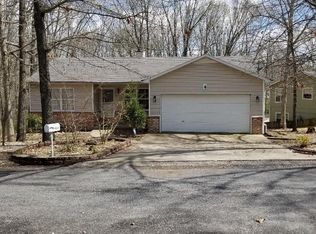 4 Cartmel Ln, Bella Vista, AR 72714