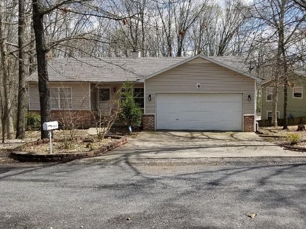 4 Cartmel Ln