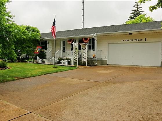 1st image of 117 Gildona Dr
