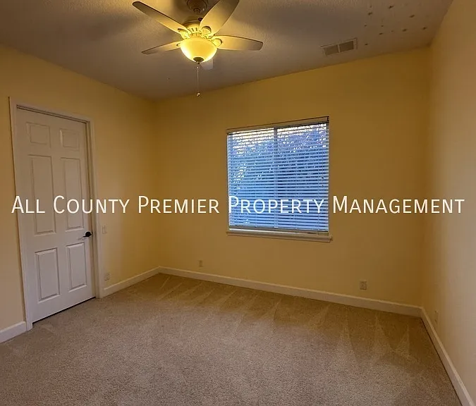 203 Spalding Way — Photo 19