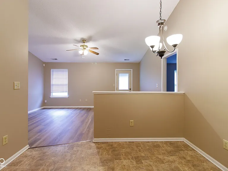 4119 Manasota Ct — Photo 10