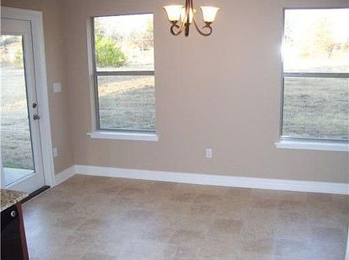 4th image of 7655 Kempton Park Dr