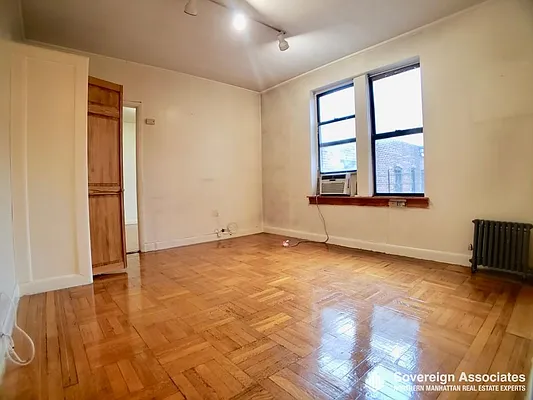 Rented by Sovereign Associates | media 32