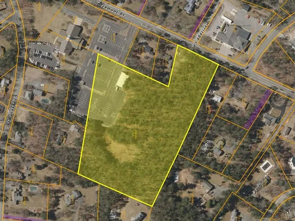 601 Tremont St, Duxbury, MA 02332