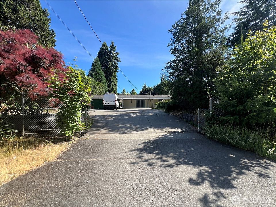 2nd image of 15651 NE 116th Street