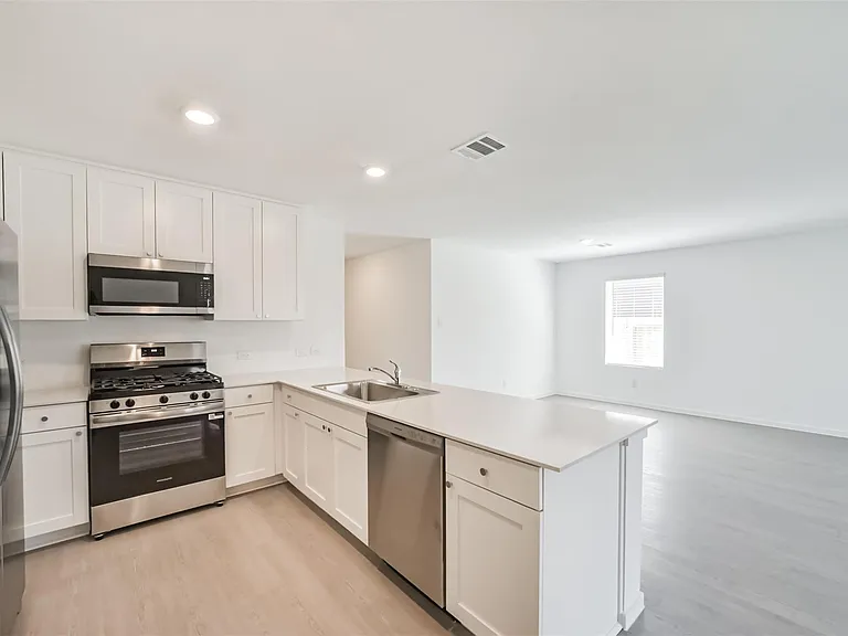 648 Burlina Rd — Photo 11