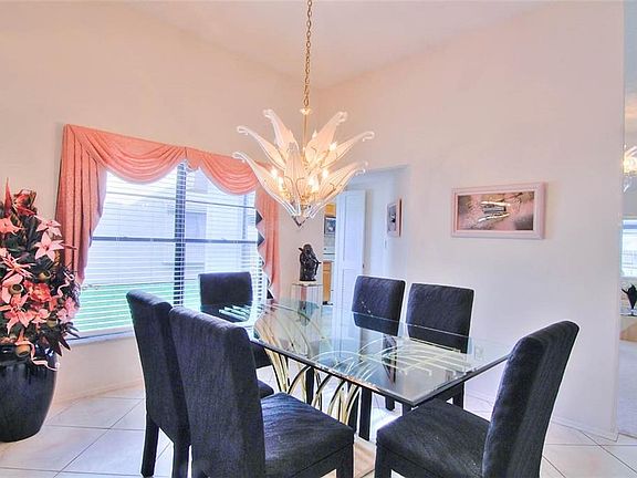 5th image of 776 Kissimmee Pl