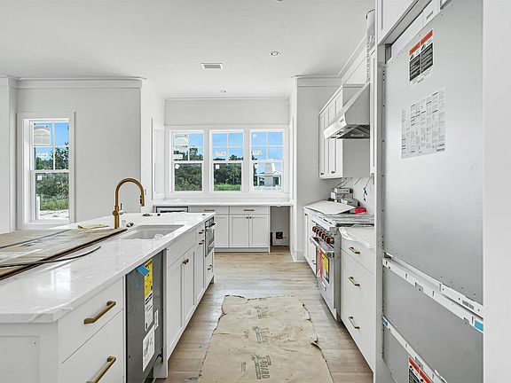 4th image of 488 Cannonball Ln Lot 8