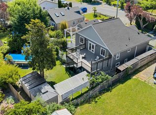 610 Ralph St, Saanich, BC V8Z 1Z5