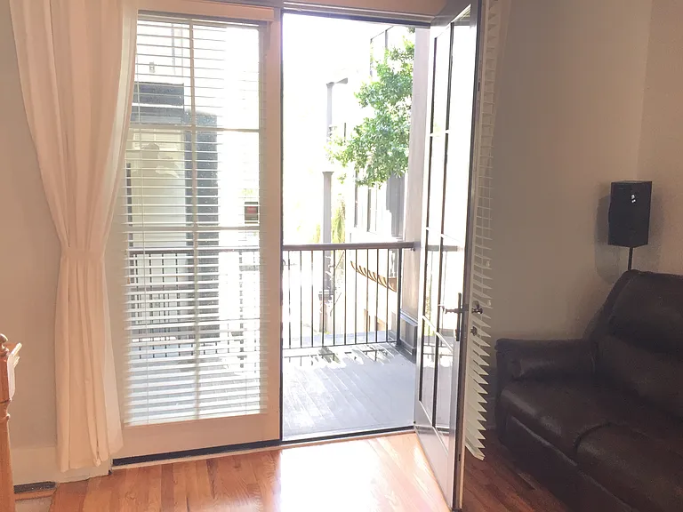 12 Corinne St #B — Photo 6