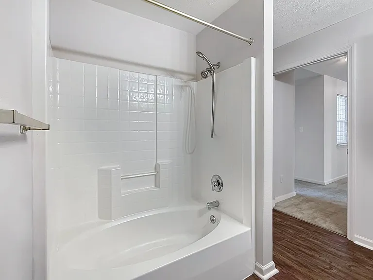 703 Beachfront Dr — Photo 41