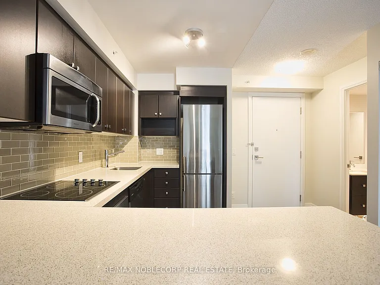 565 Wilson Ave #319W — Photo 6