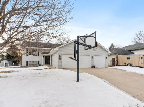 950 Herbert St, Jordan, MN 55352