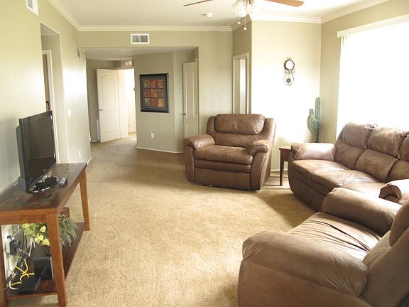 Great room off kitchen