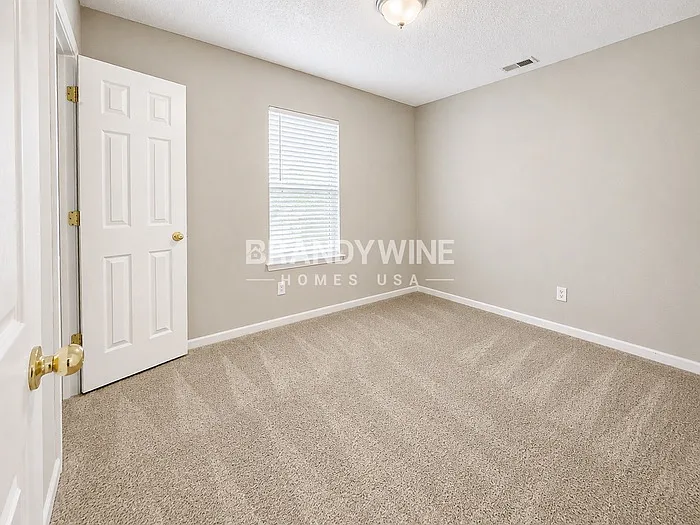 1735 Thriftwood Dr — Photo 15