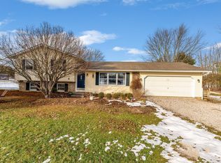 9238 Sportsman Club Rd, Johnstown, OH 43031