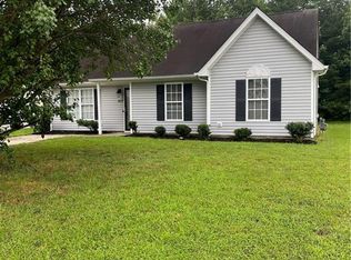 407 Old Treybrooke Dr, Greensboro, NC 27406