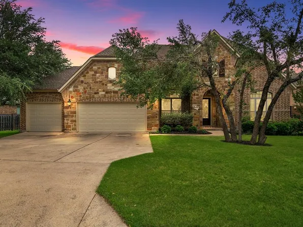 8805 Fescue Ln, Austin, TX 78738