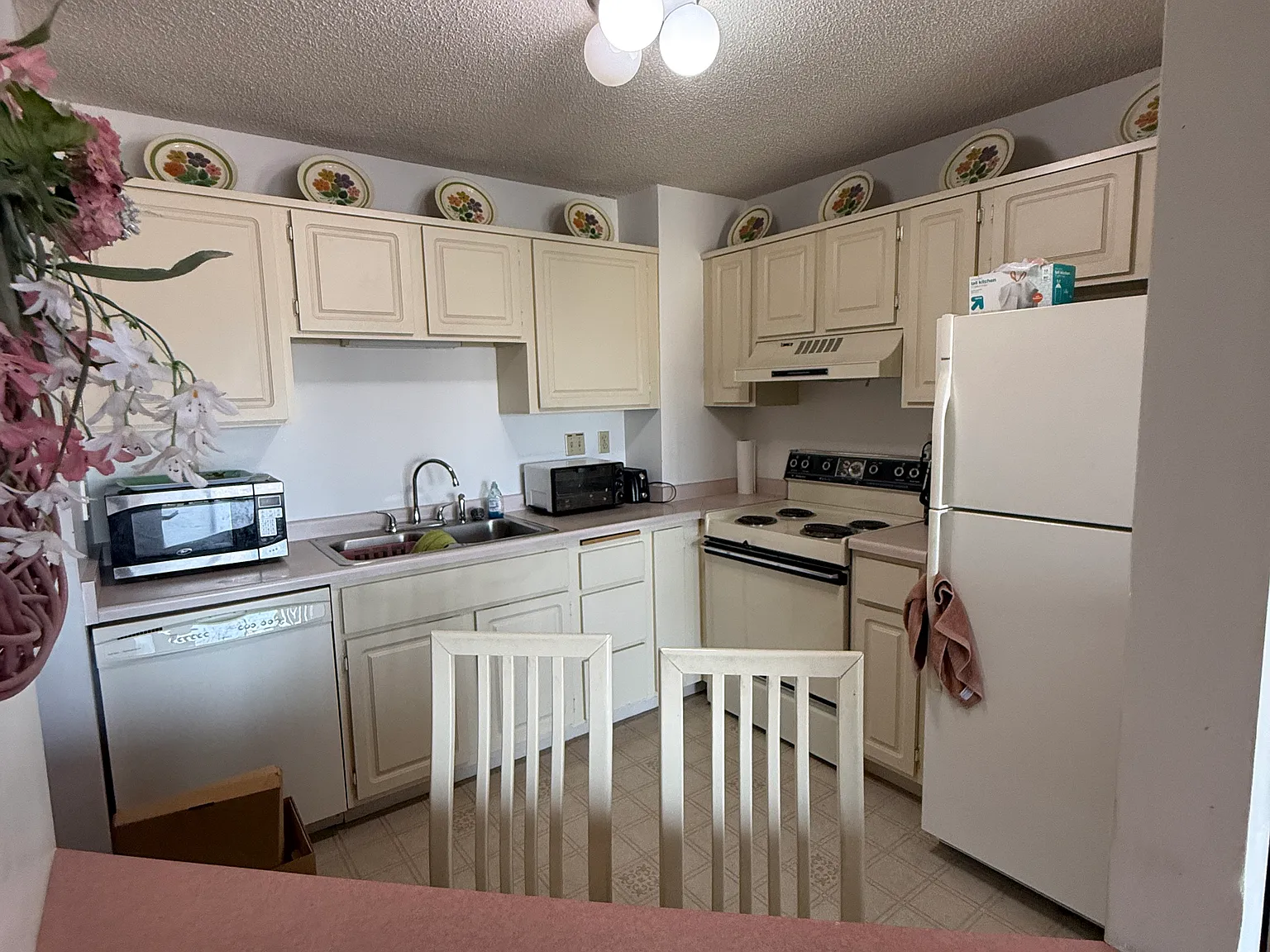 1 bed, 671 sqft, $1,100 — Photo 4