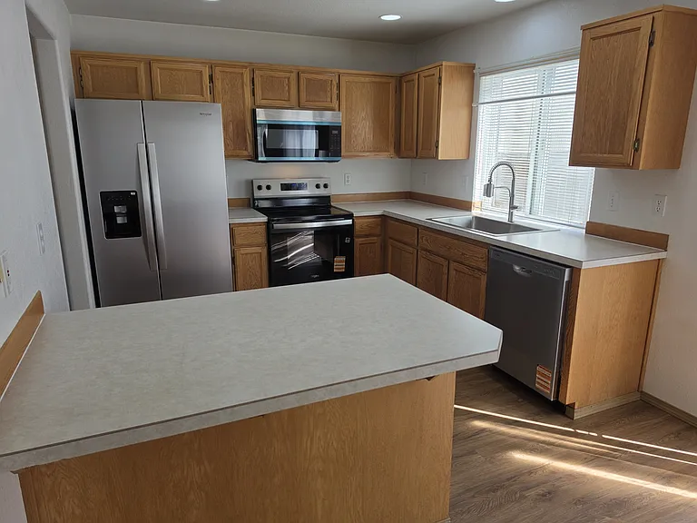 9730 109th St SW — Photo 3