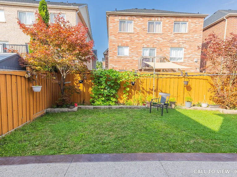 44 Thackery Dr — Photo 36