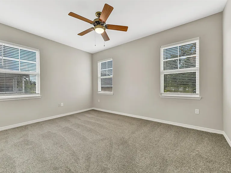 4418 N Live Oak Cir — Photo 11