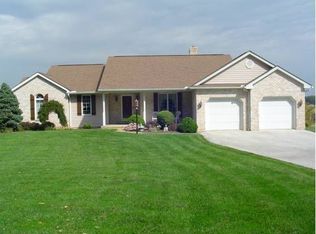 17265 Lutz Rd, Stewartstown, PA 17363