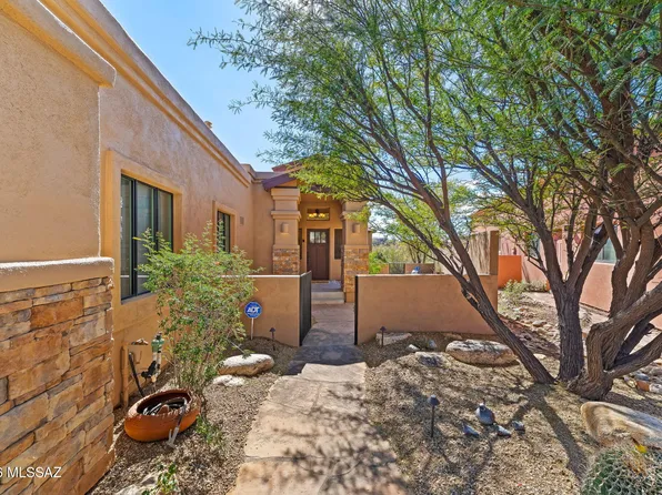 922 E Vault Mine Ct, Green Valley, AZ 85614