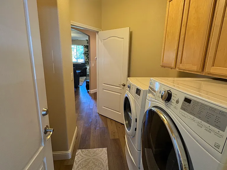 4888 Lofty Oak Dr — Photo 13