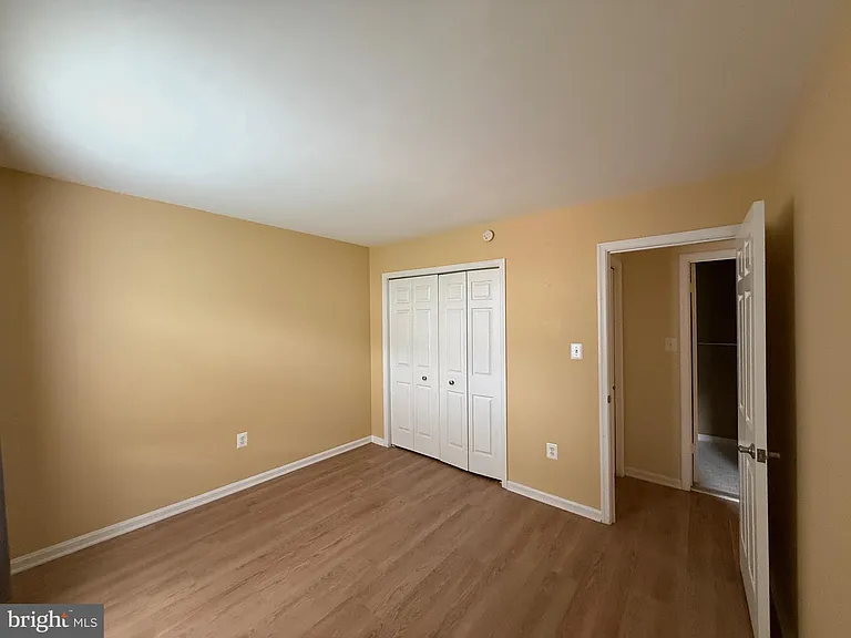 7230 Taveshire Way — Photo 17