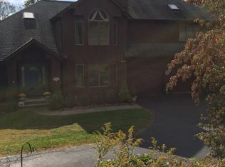 7 Sundance Rd, New Milford, CT 06776