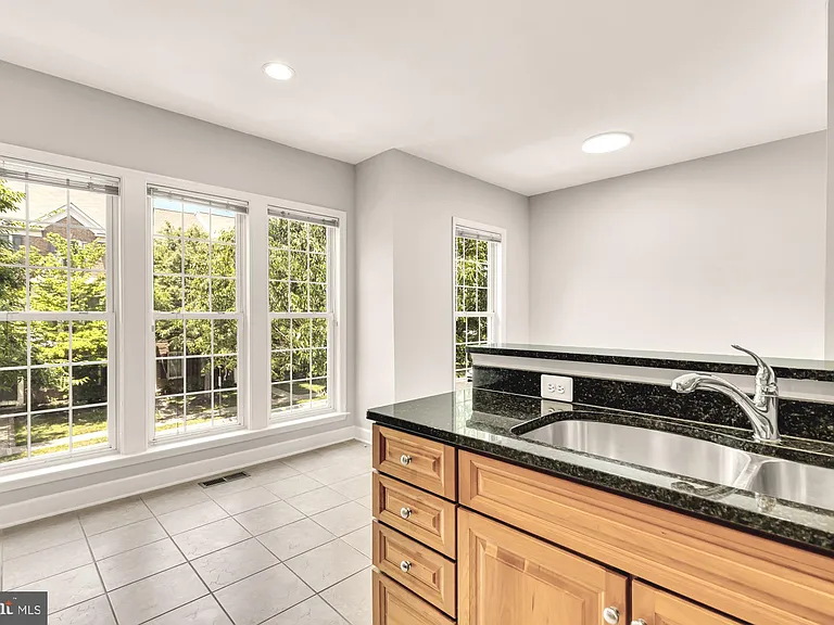 2513 Bronze Stone Pl — Photo 25