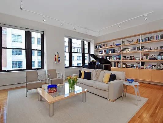 Sold by Sotheby's International Realty | media 48