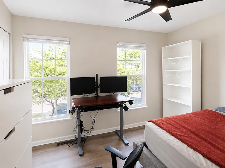 1711 Vonnies View Ct — Photo 4