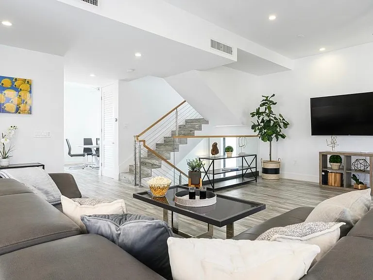 340 Balboa St — Photo 29