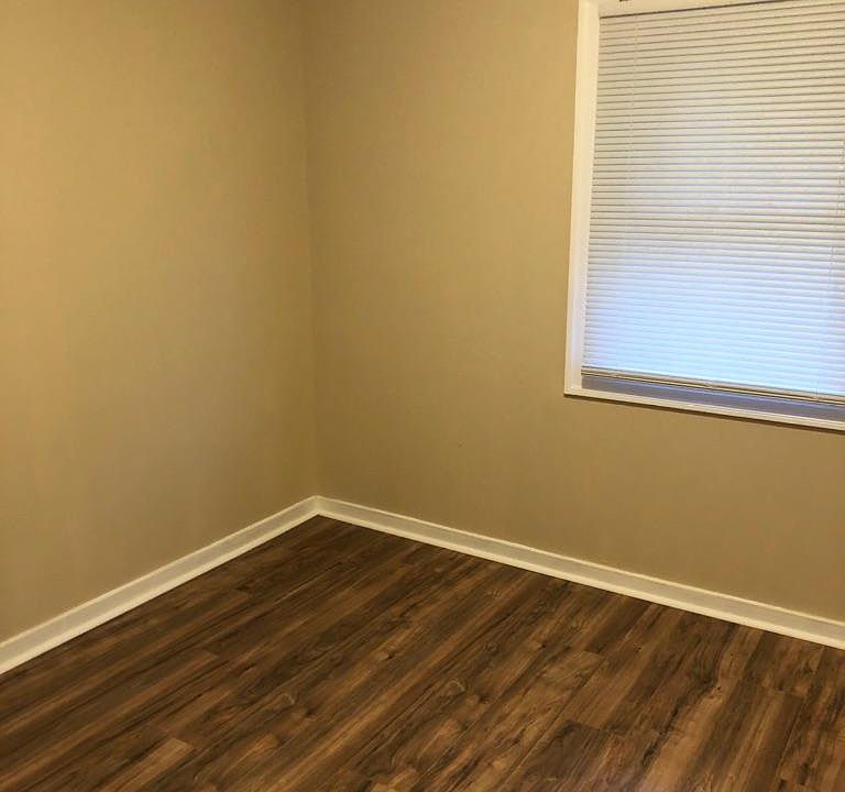 2nd image of 22655 4th St