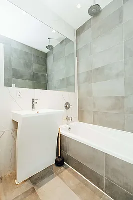 Rented by Nooklyn NYC LLC | media 6