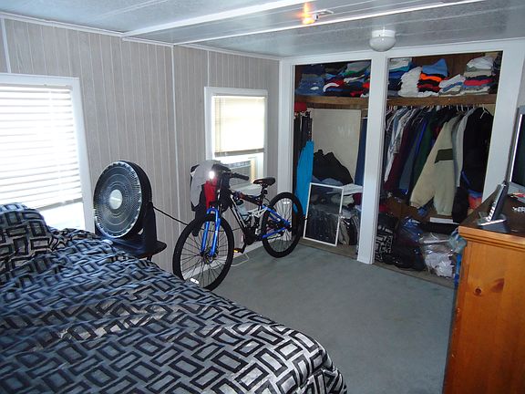 5th image of 102 Alpine Ave. #102