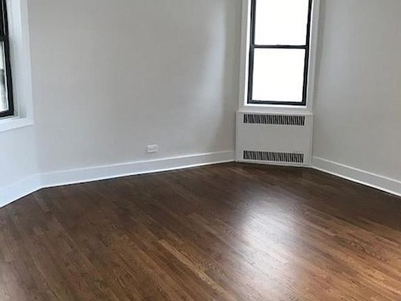 5th image of 32 Clarkson Ave #2A