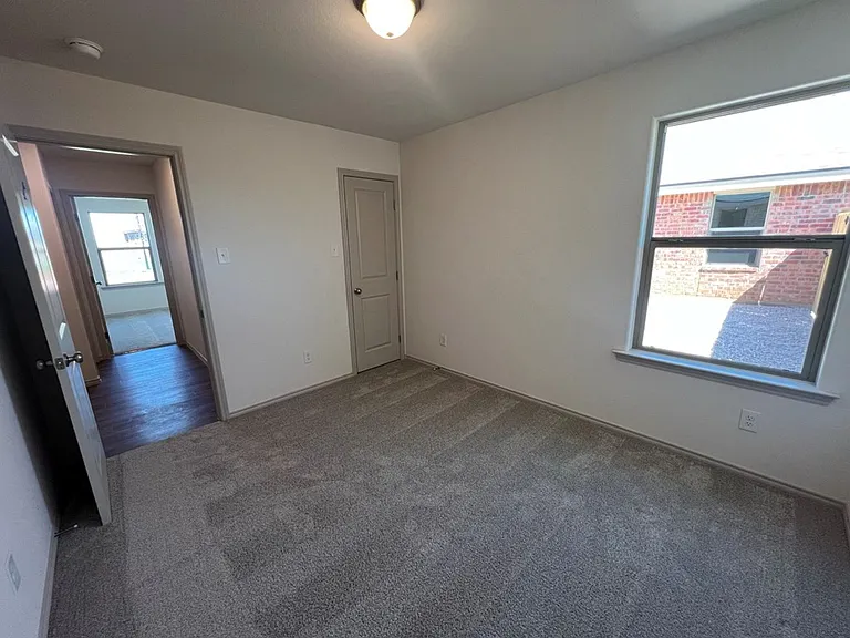 2613 Crescent Pl #1103 — Photo 12