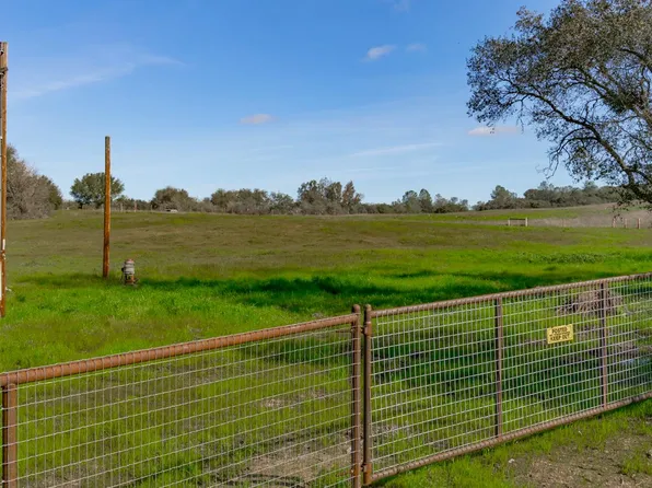 260 State Highway 16, Plymouth, CA 95669