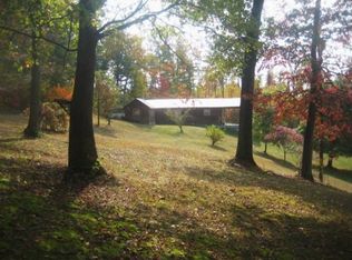 220 High Rock Rd, Stanton, KY 40380