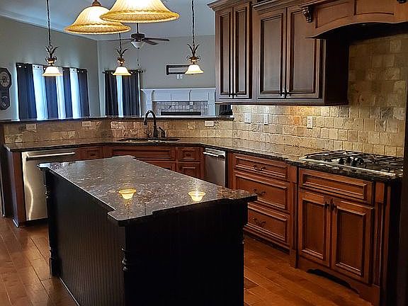 Kitchen island