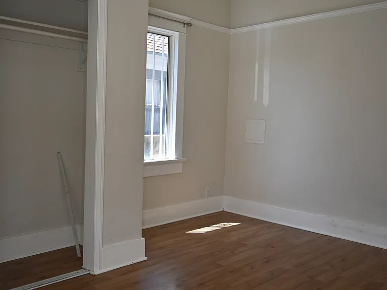 603 W 43rd Pl — Photo 26